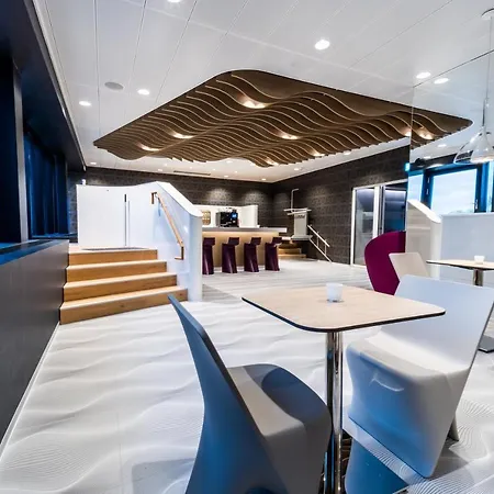 Prize By Radisson, Отель 3*