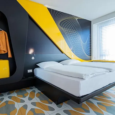 Prize By Radisson, Отель 3*