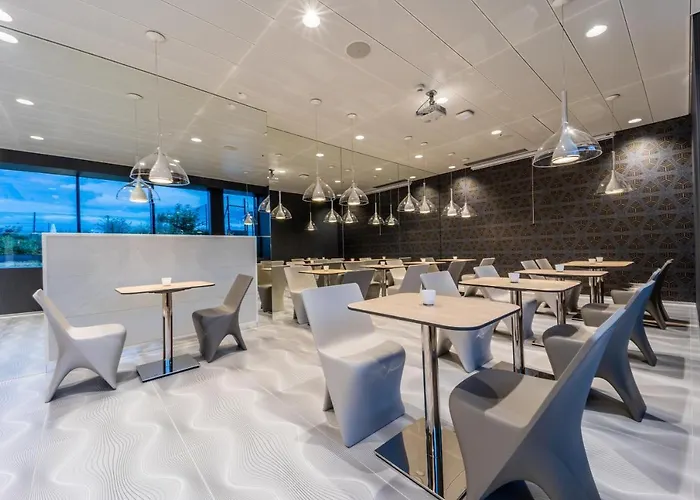 Prize By Radisson, برن